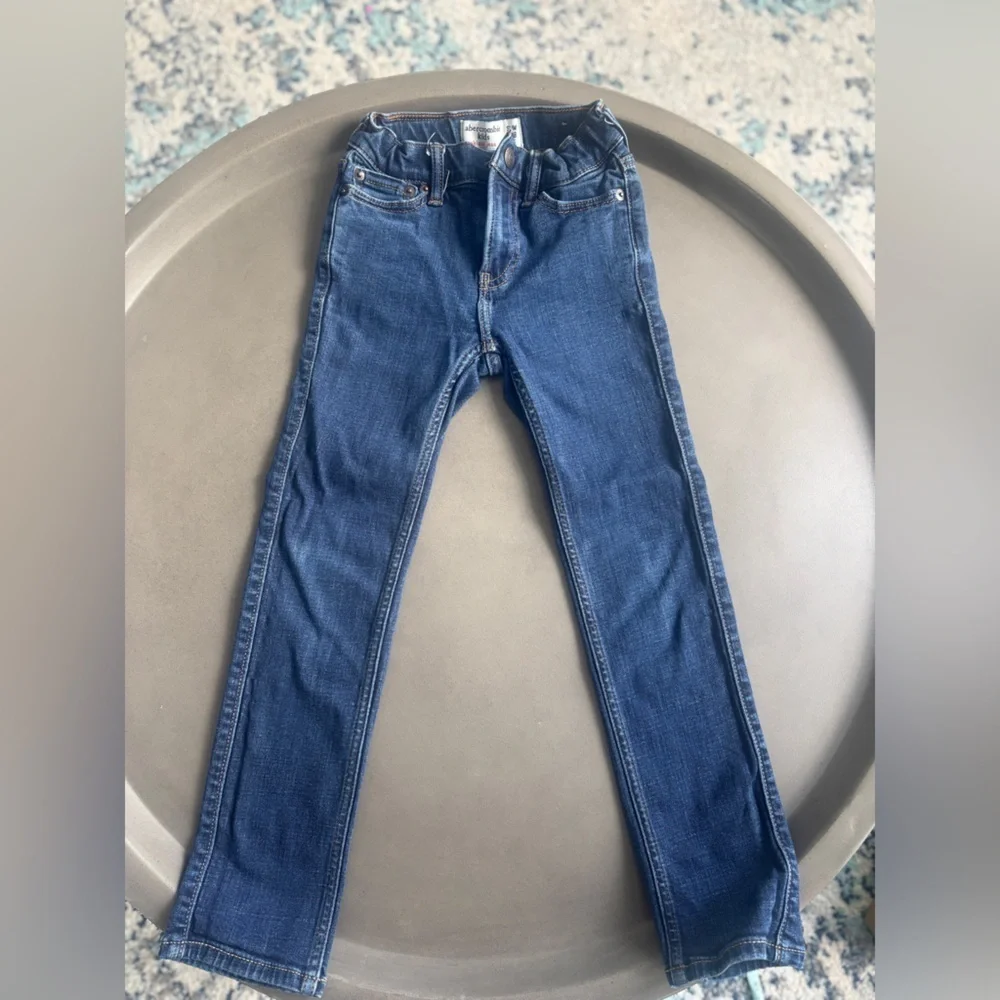 Abercrombie Kids Classic Blue Kids Slim Jeans Size 7/8